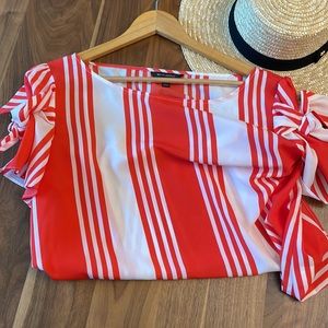 Banana Republic Bow Sleeve Blouse Size L